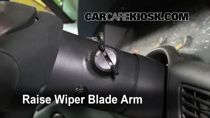 1997 Pontiac Bonneville SE 3.8L V6 Windshield Wiper Blade (Front) Replace Wiper Blades